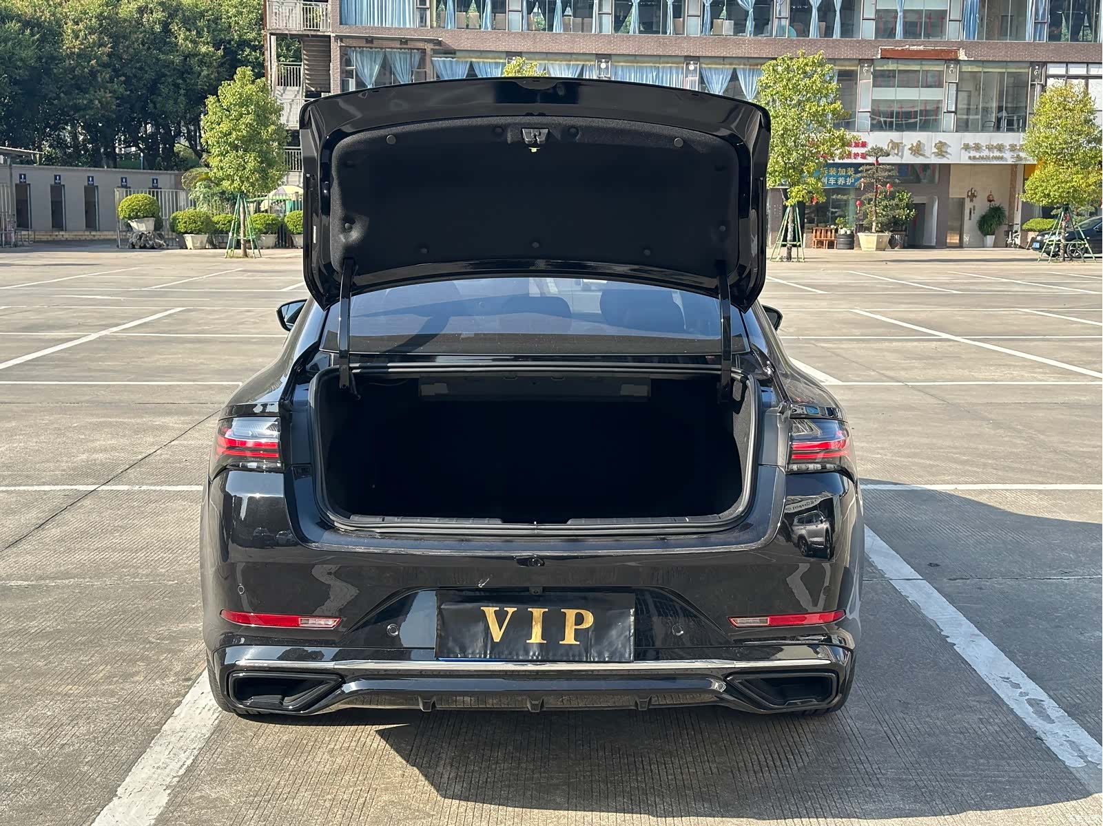 Geely Preface, 2025 33