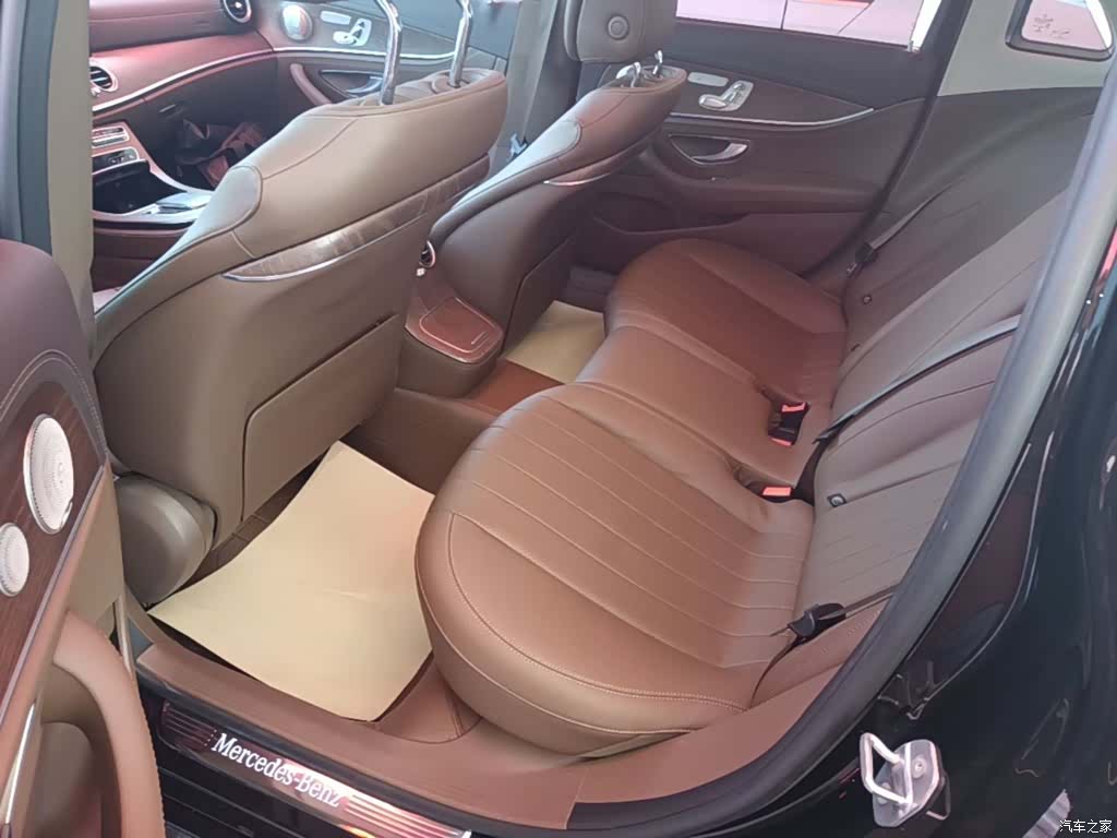 Mercedes-Benz E-Class, 2021 17