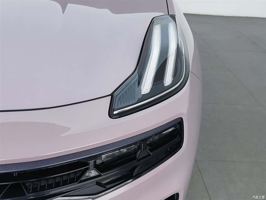 Lynk & Co 02, 2022 7