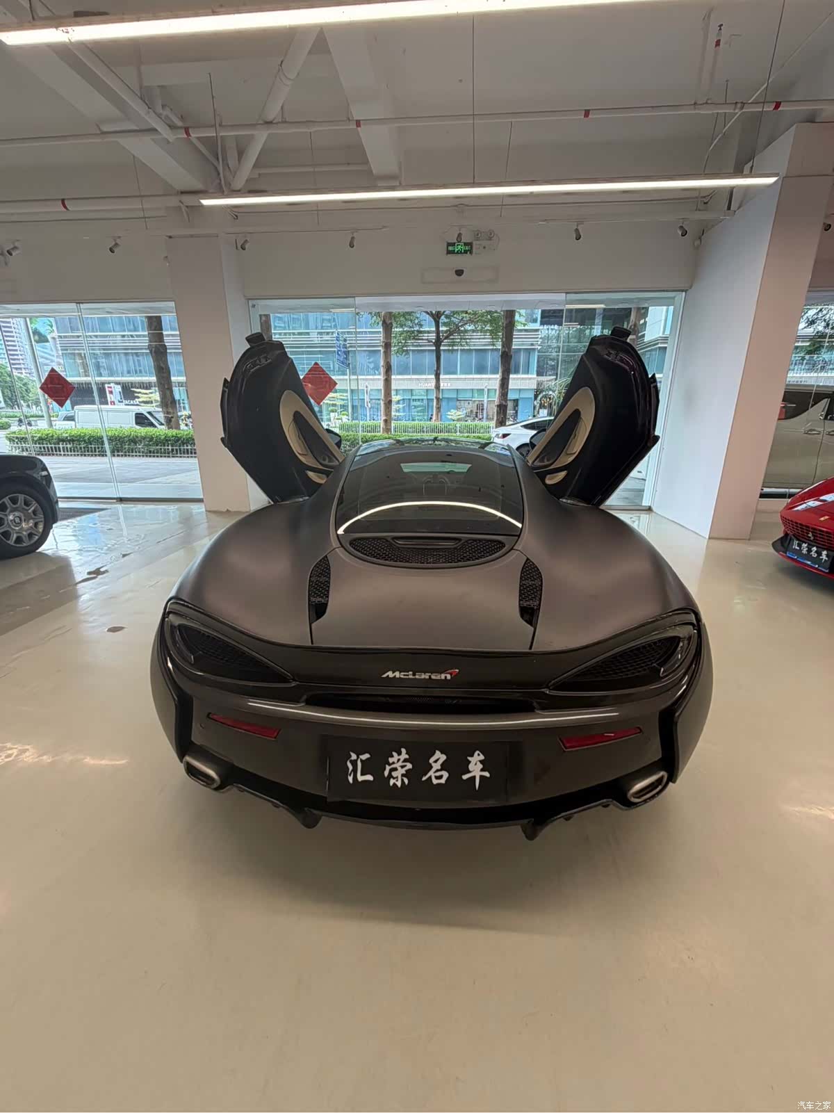 McLaren GT, 2018 7
