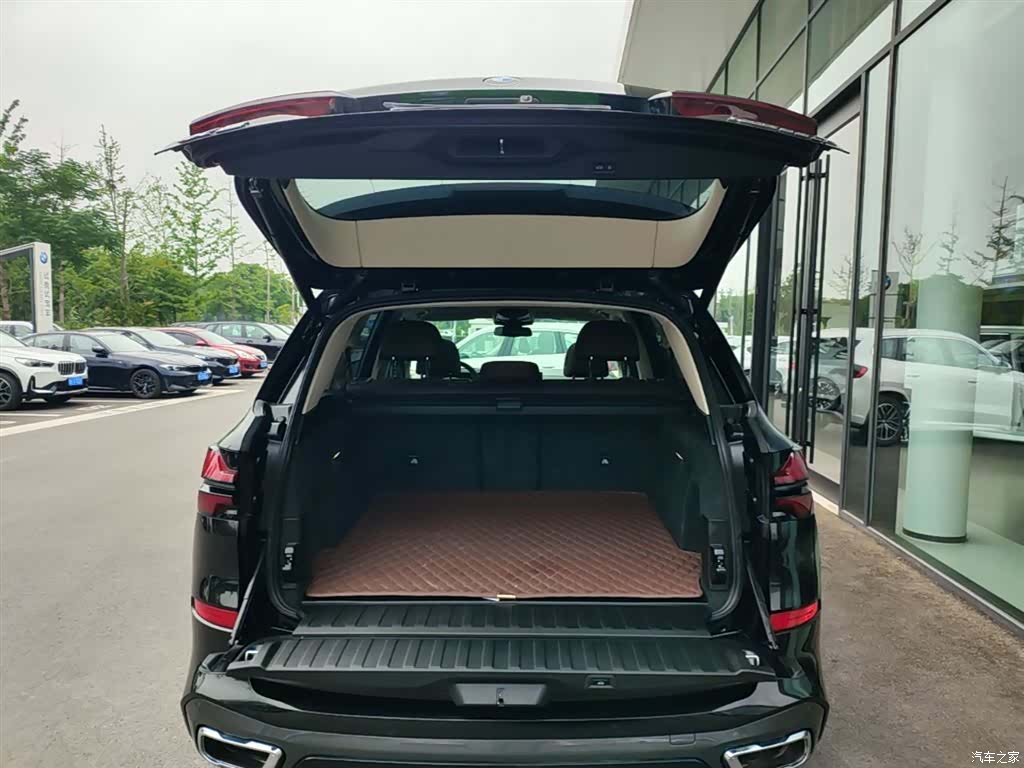 BMW X5, 2024 19