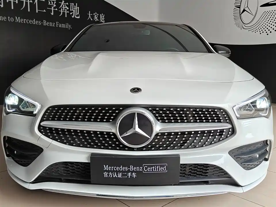 Mercedes-Benz CLA