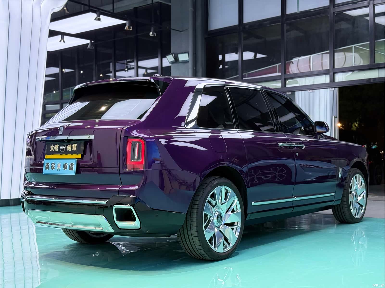 Rolls-Royce Cullinan, 2025 все фото