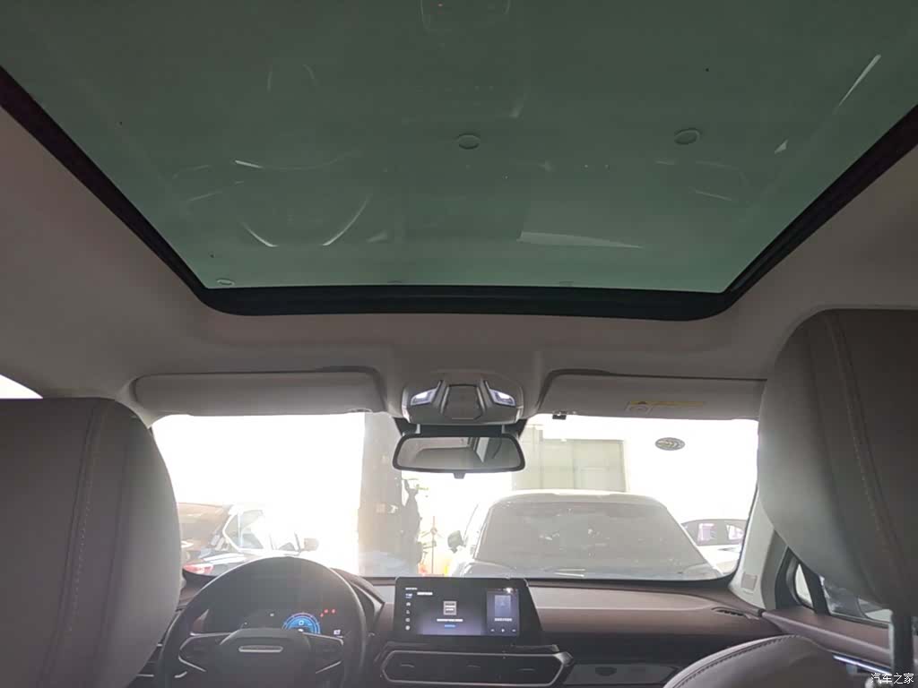 Wuling RS-5, 2020 18