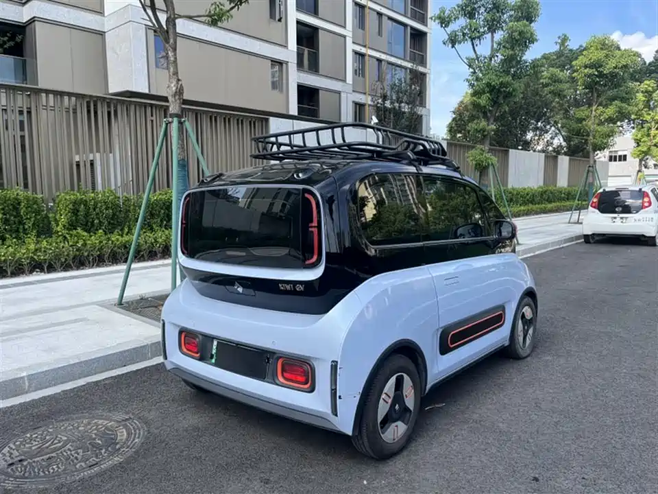 Baoding KiWi EV