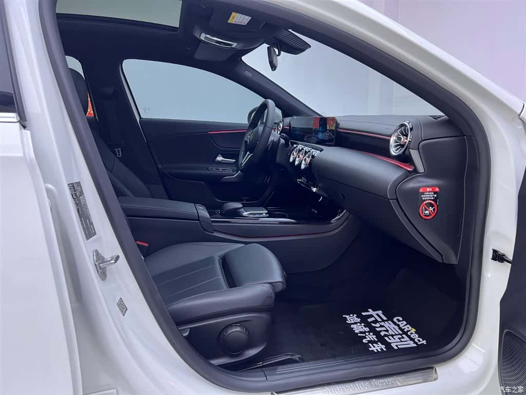 Mercedes-Benz A-Class, 2022 17