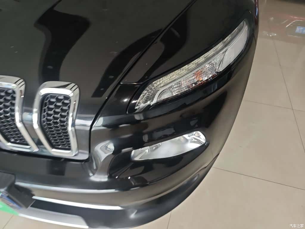 Jeep Cherokee, 2018 24
