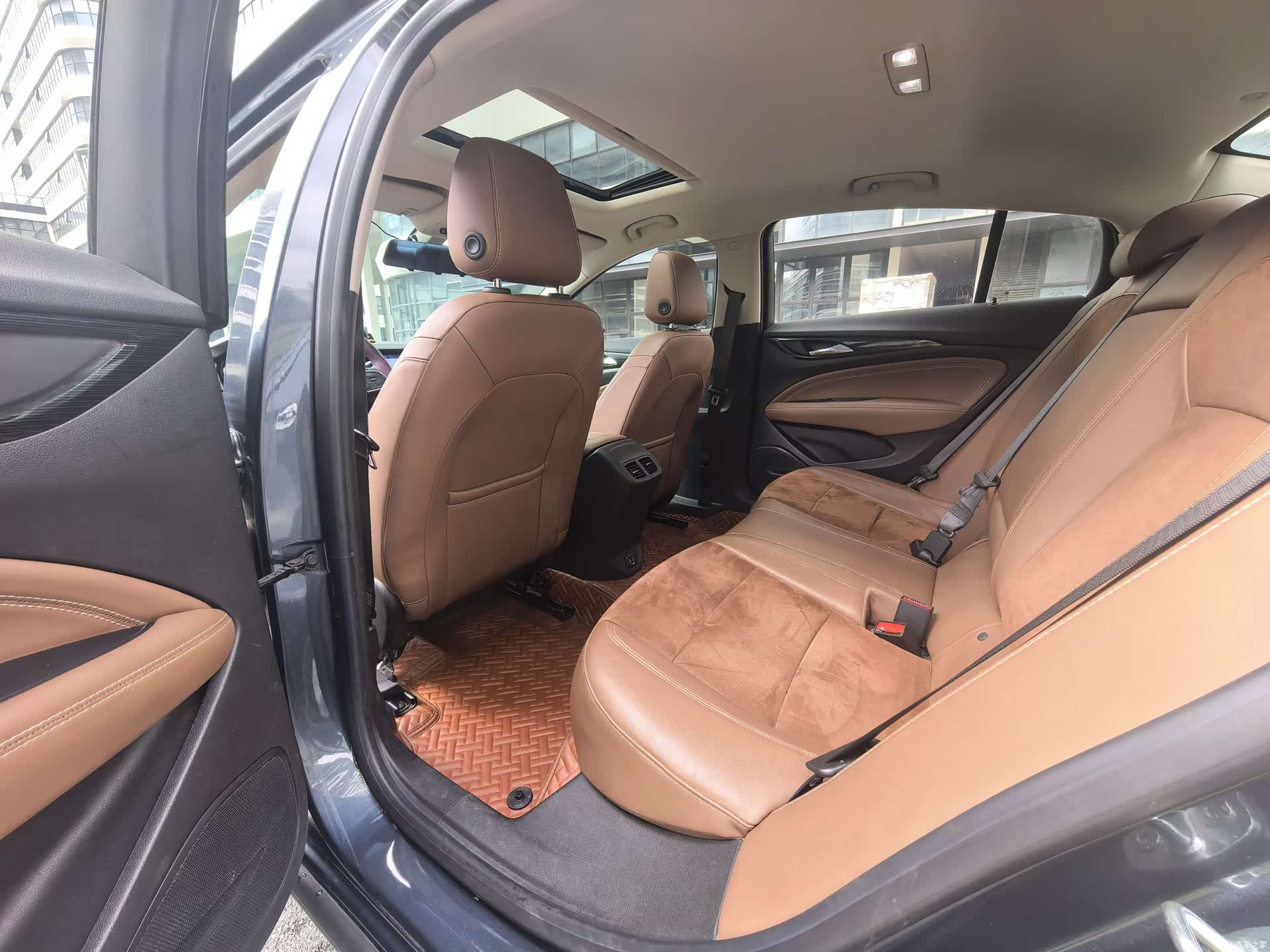 Buick Regal, 2020 7