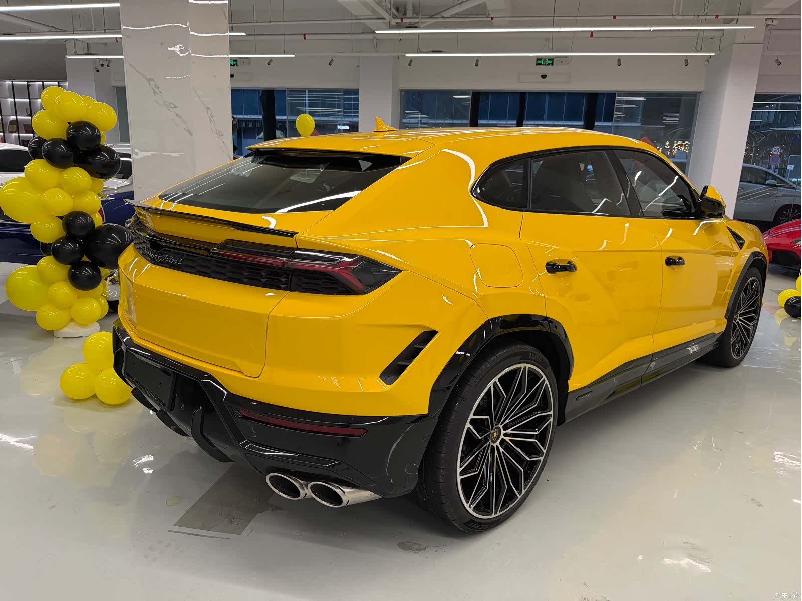 Lamborghini Urus, 2026 9