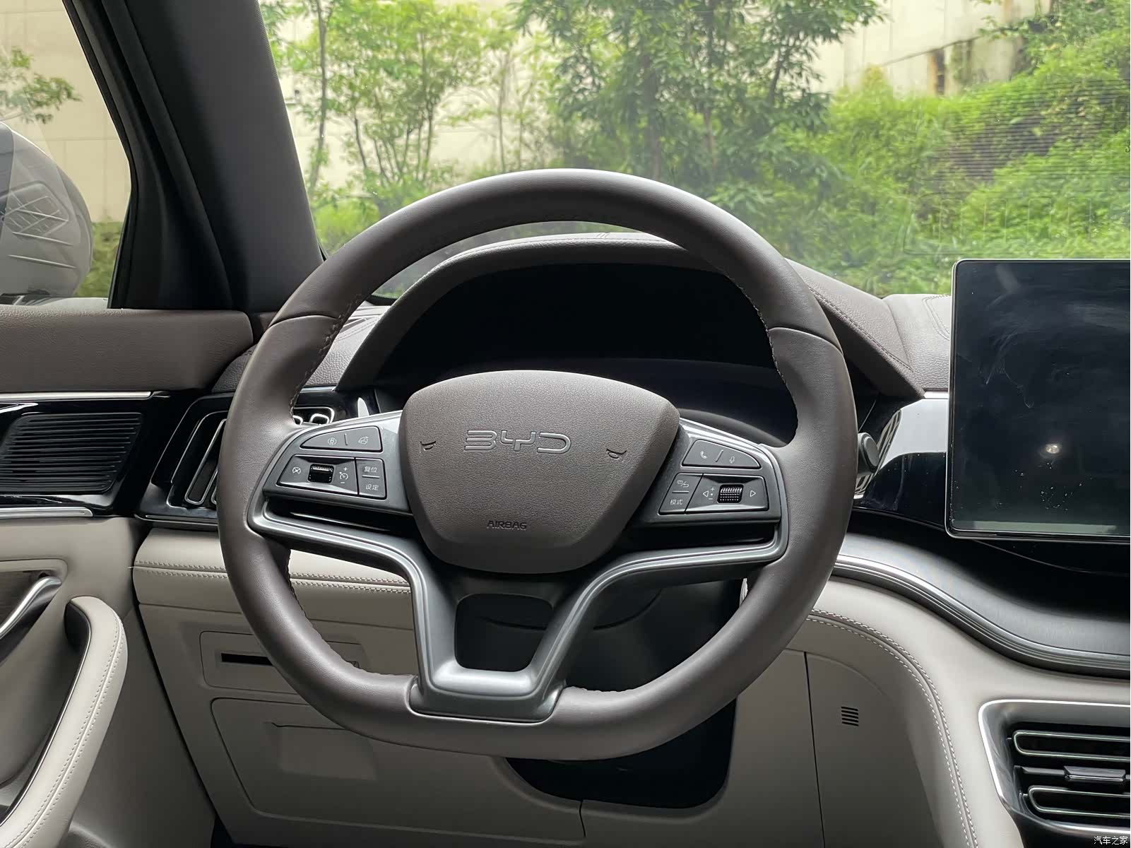 BYD Song, 2025 16