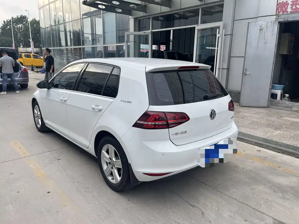 Volkswagen golf