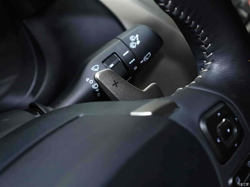 Lexus NX, 2018 26