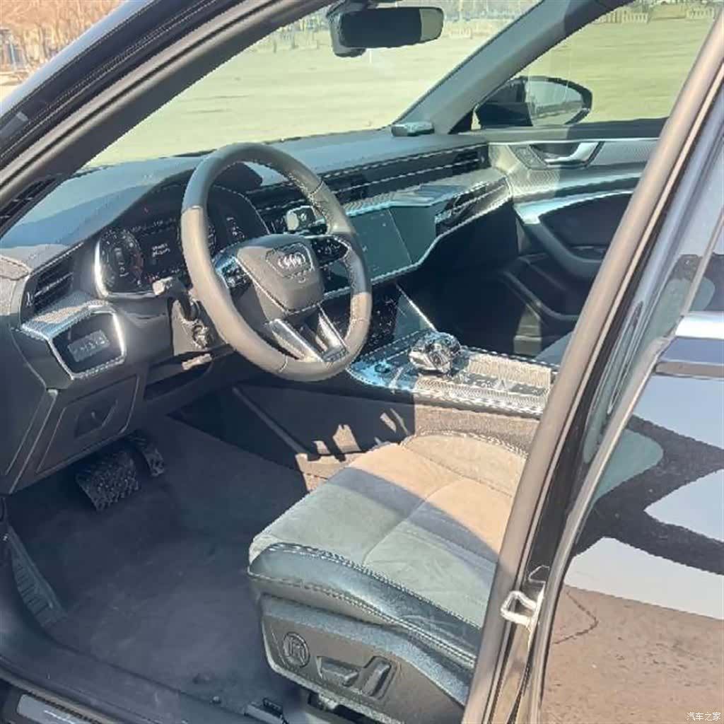 Audi A6L, 2021 все фото