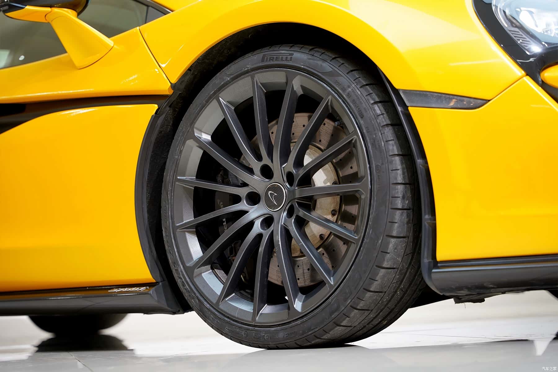 McLaren GT, 2018 10