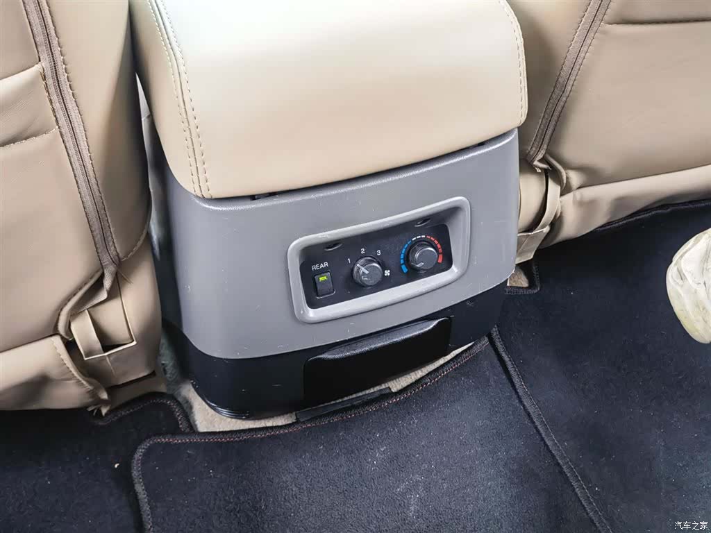 Mitsubishi Pajero, 2004 22