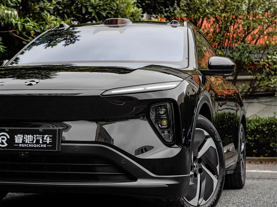 NIO ES6