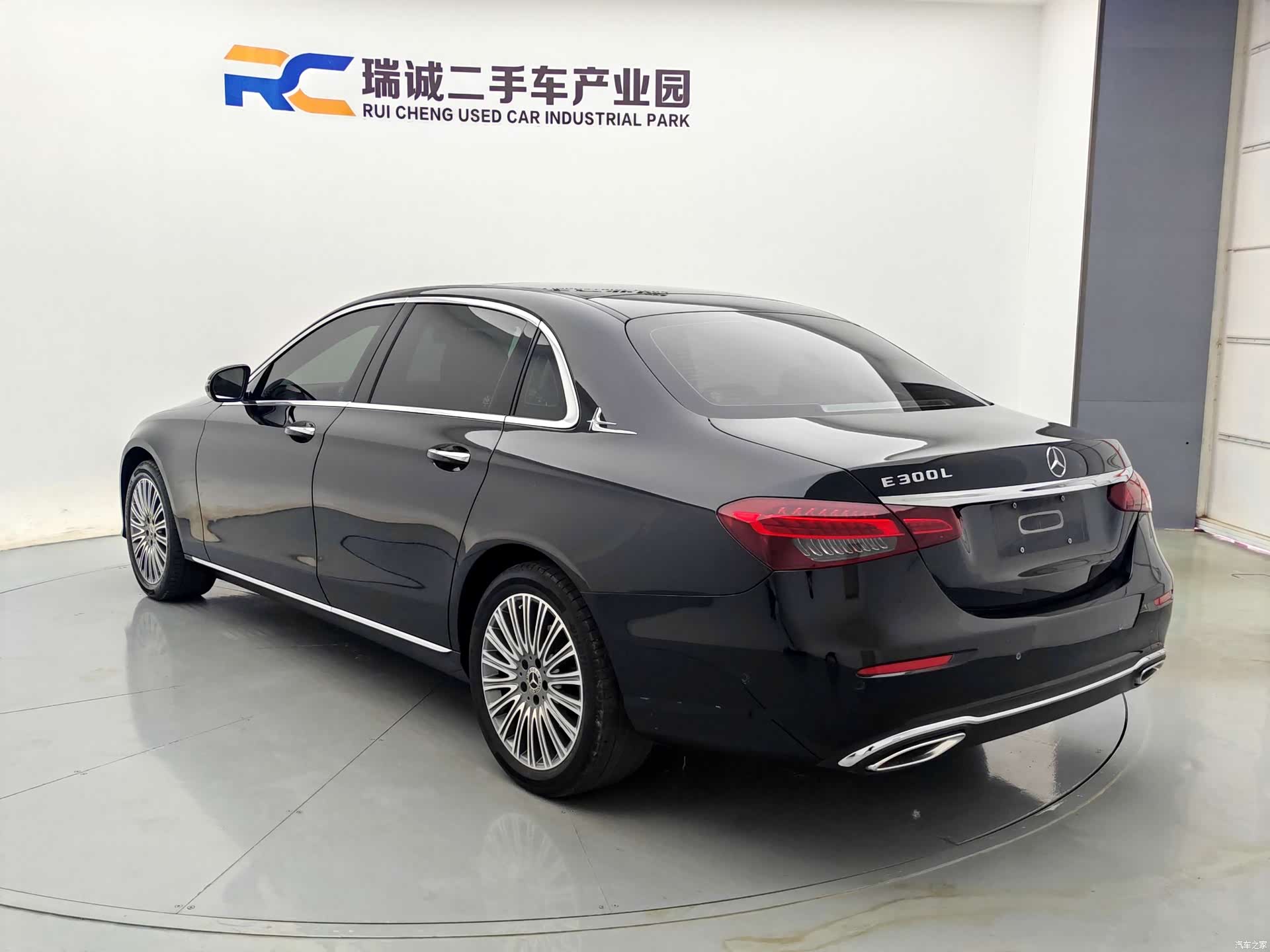 Mercedes-Benz E-Class, 2021 18