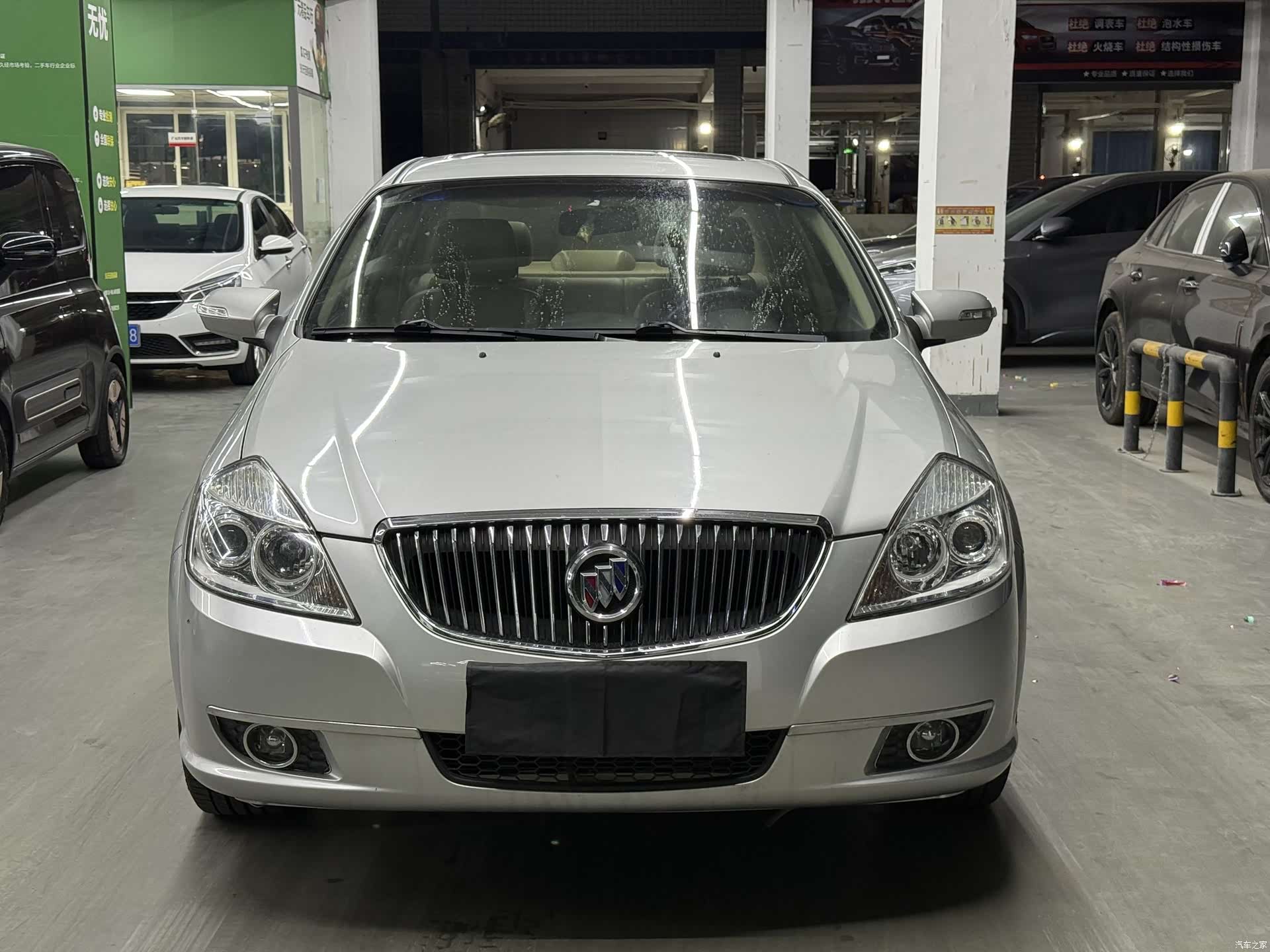 Buick 1.6LX-MT, 2011 2