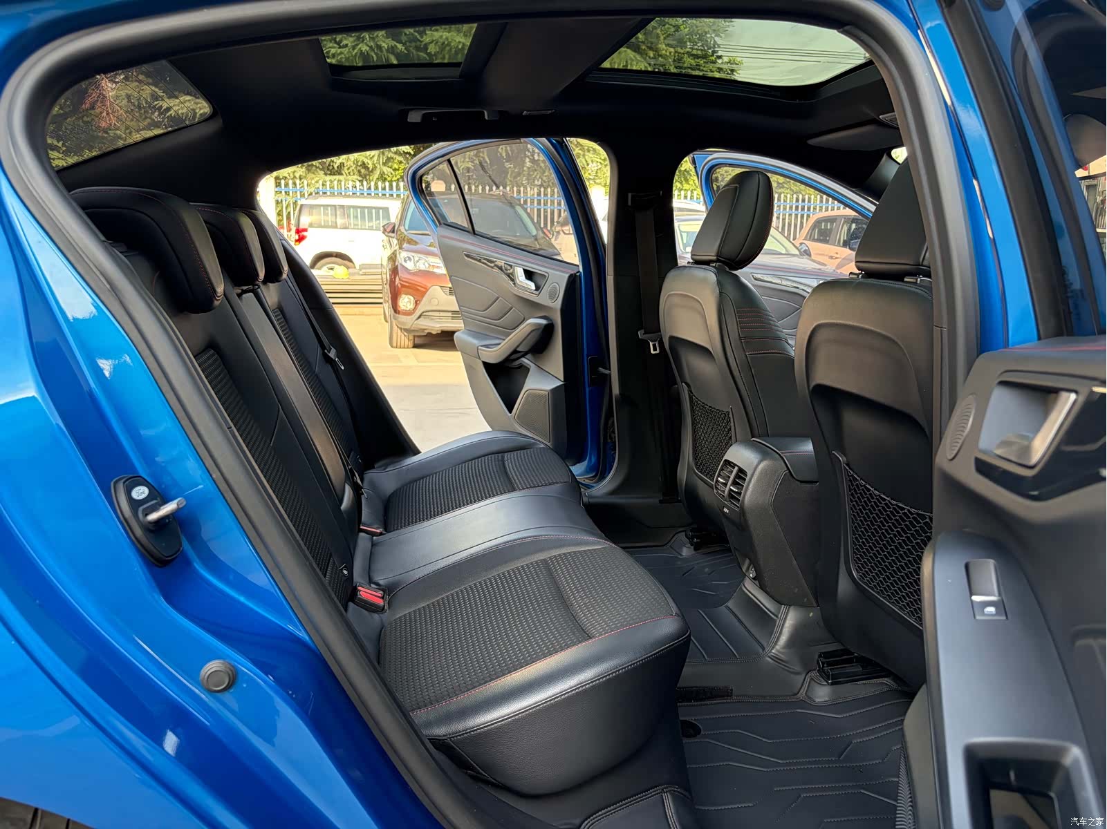 Ford Focus, 2021 14