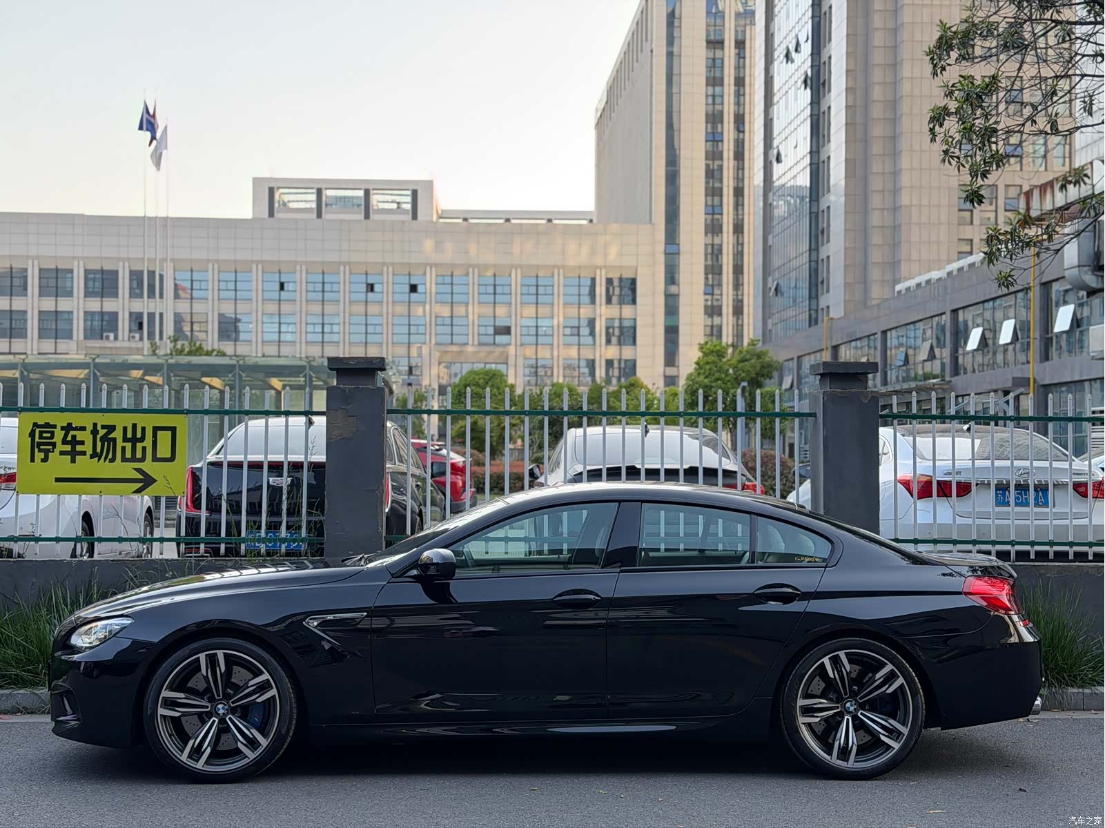 BMW M6, 2015 3