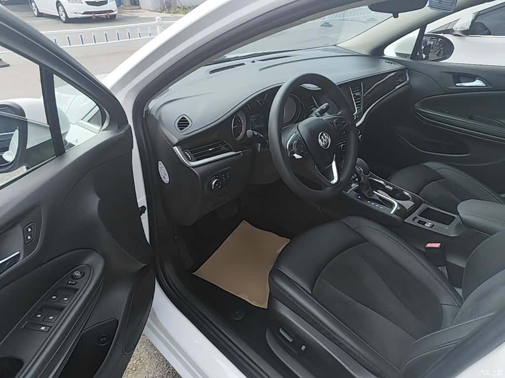 Buick Verano, 2018 12
