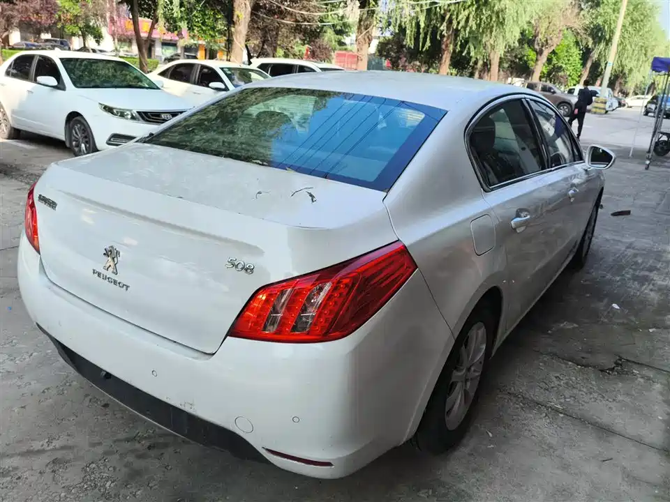 Peugeot 508