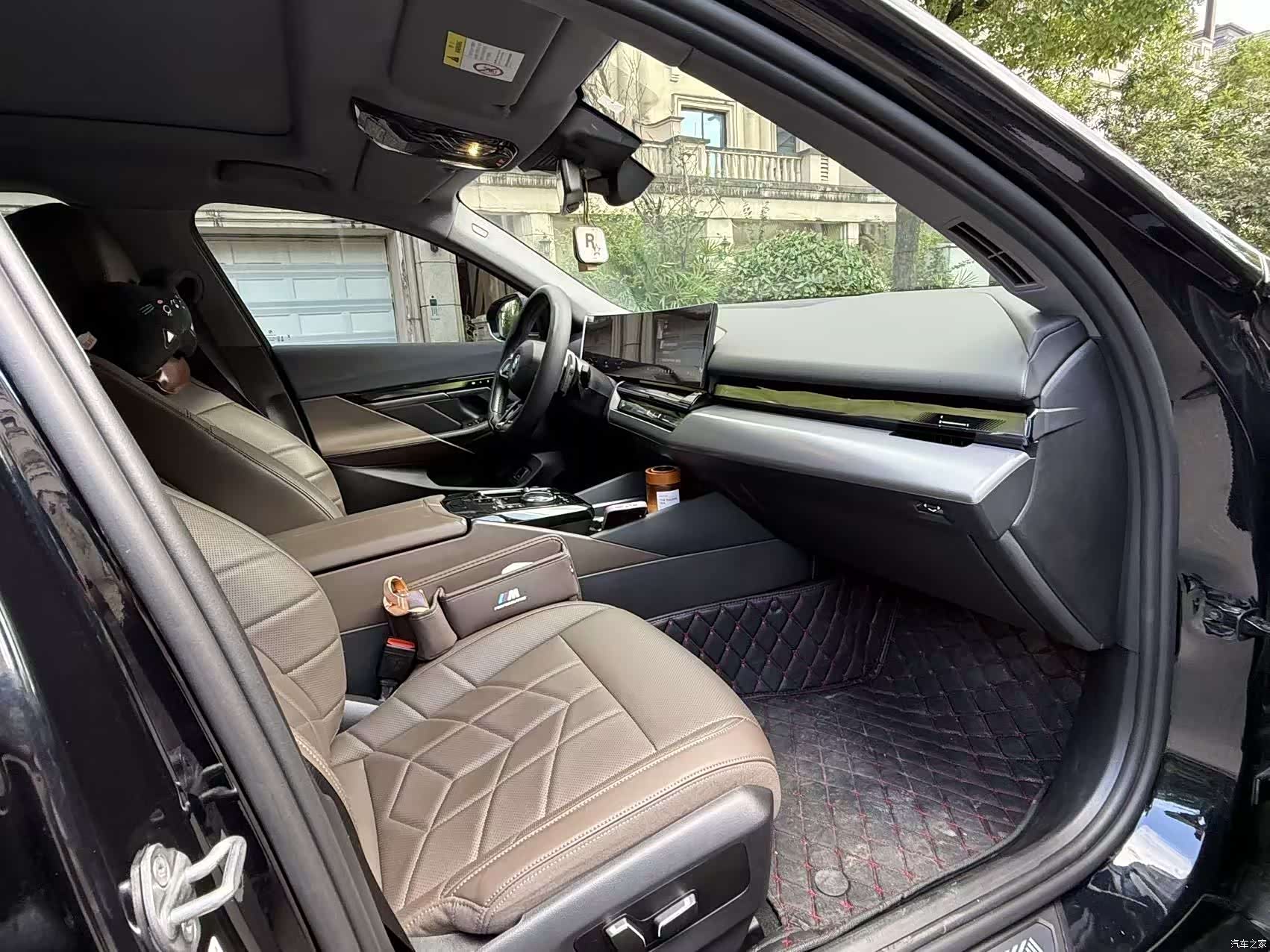 BMW 5 Series, 2024 6