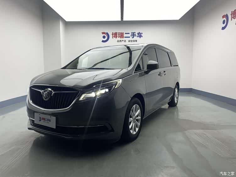 Buick GL8, 2017 1