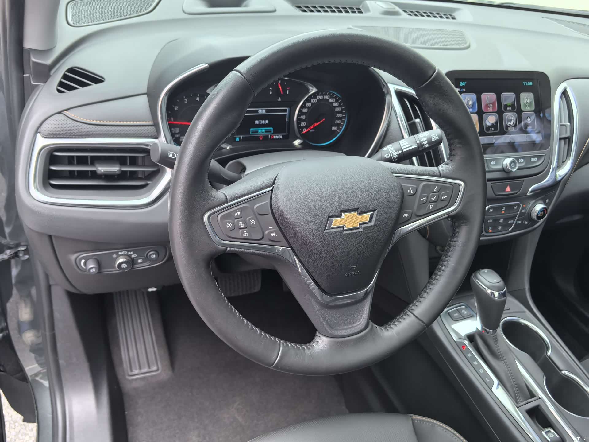 Chevrolet Equinox, 2018 28
