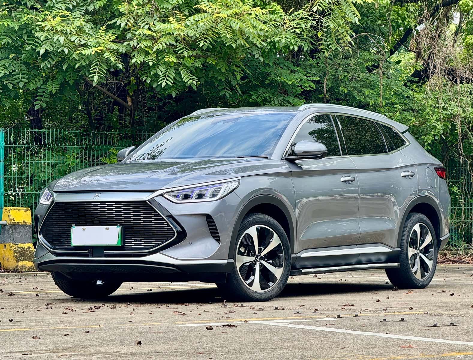 BYD Song, 2022 1