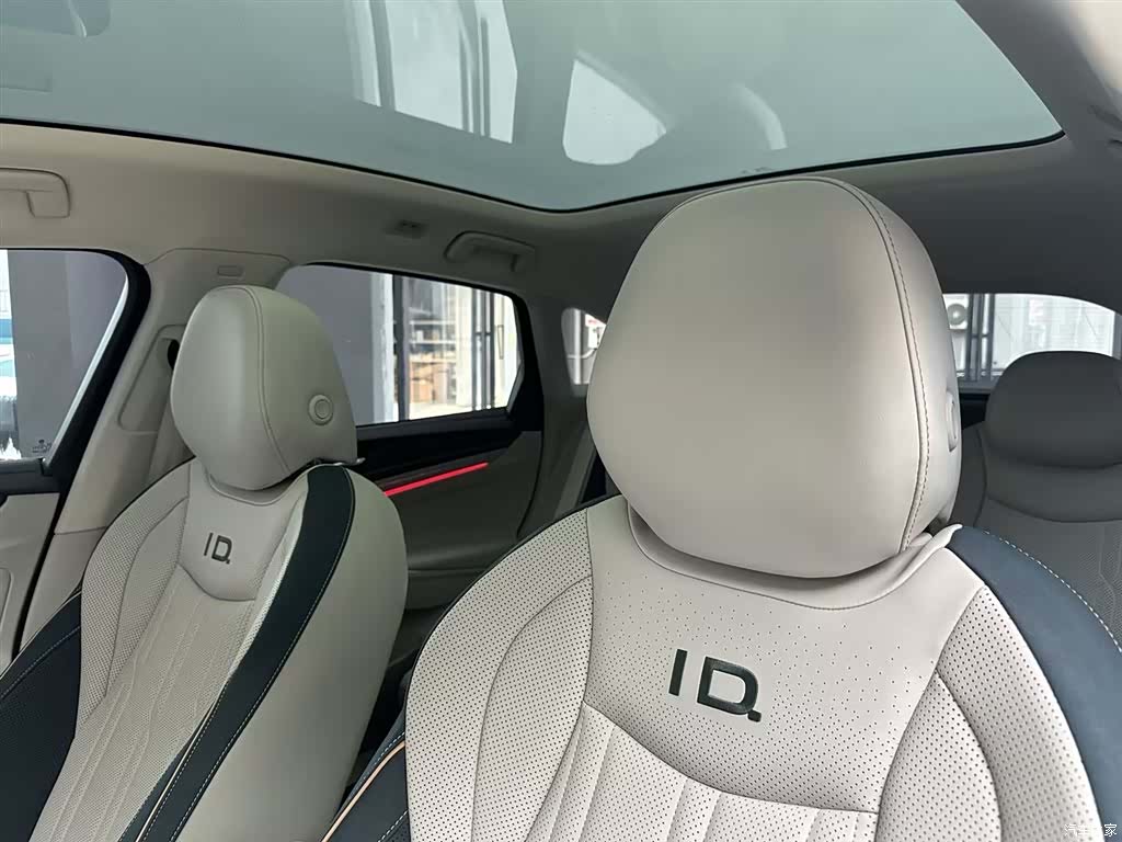 Volkswagen ID.7, 2026 11