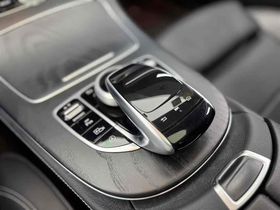 Mercedes-Benz E-class Mercedes-Benz E-class