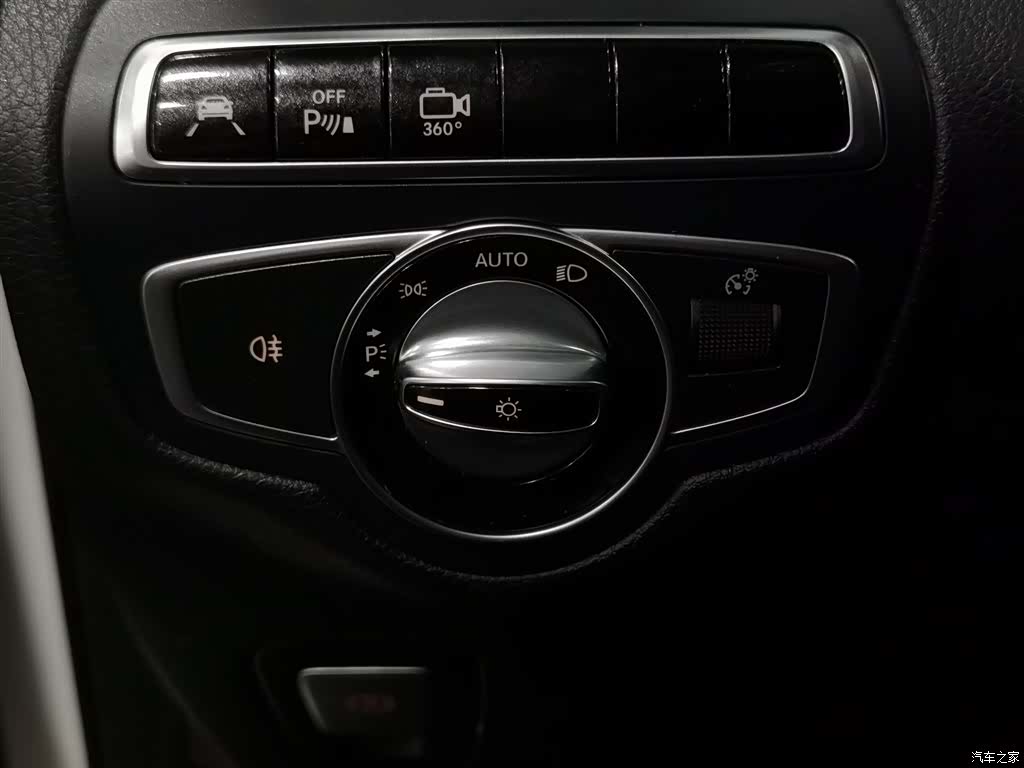 Mercedes-Benz GLC, 2016 21