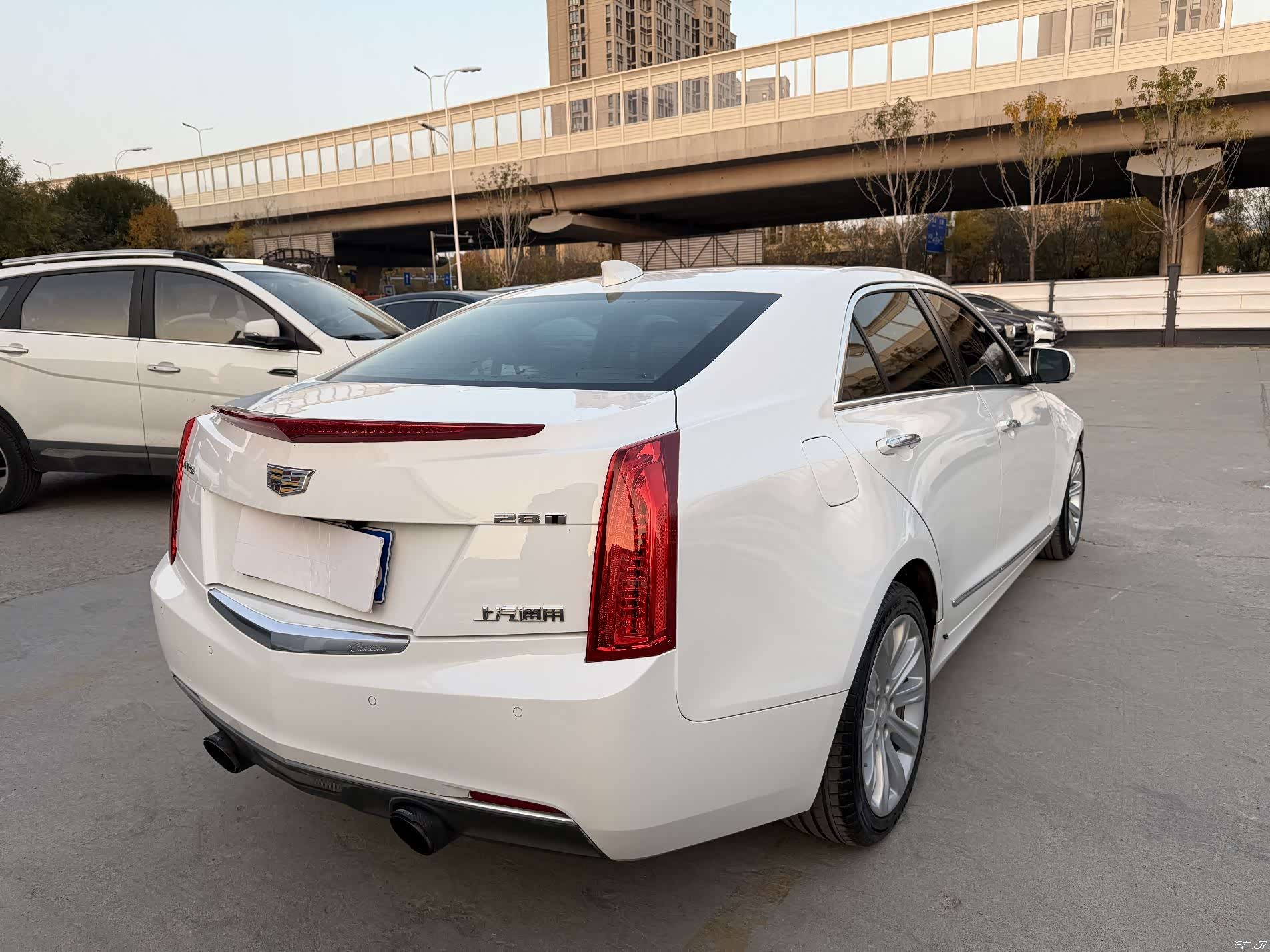 Cadillac ATS-L, 2018 8
