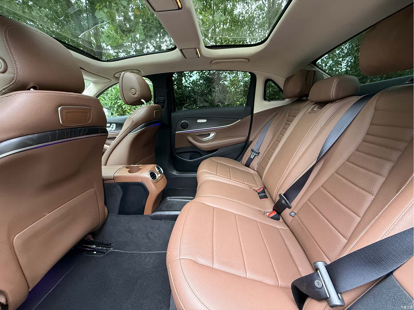 Mercedes-Benz E-Class, 2017 7