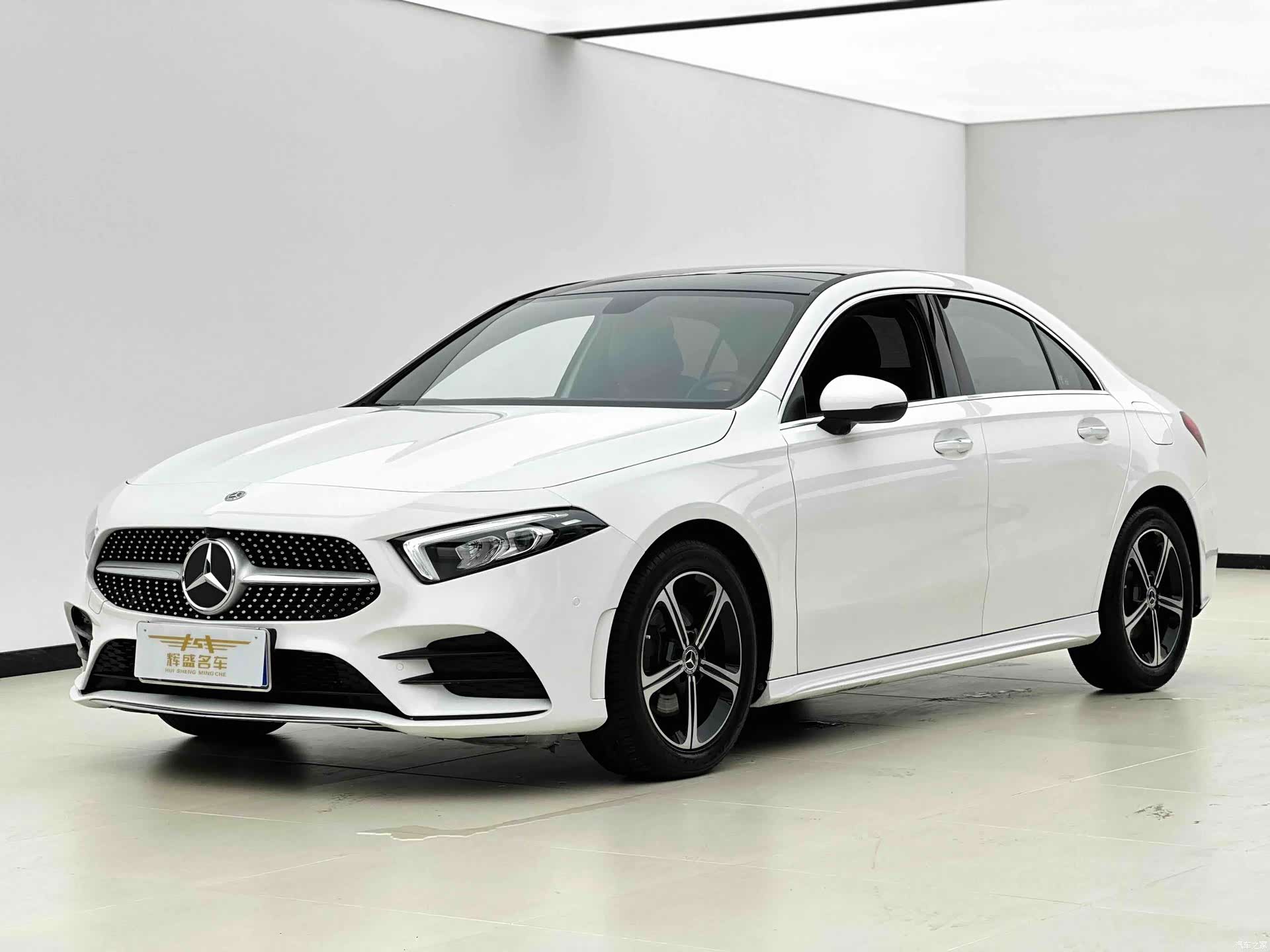 Mercedes-Benz A-Class, 2022 1