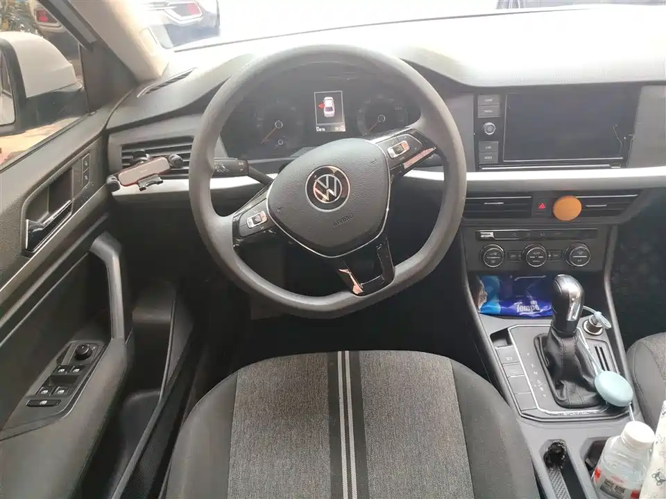 Volkswagen Lavida Pure Electric