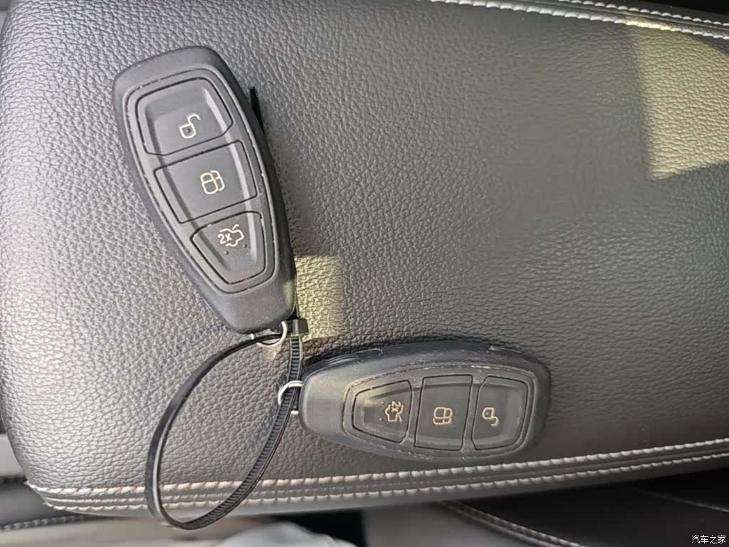 Ford Kuga, 2017 9