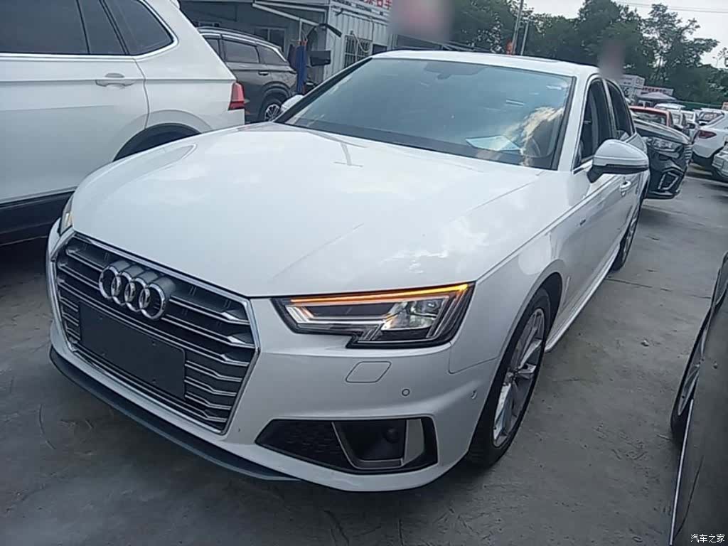 Audi A4L, 2019 1