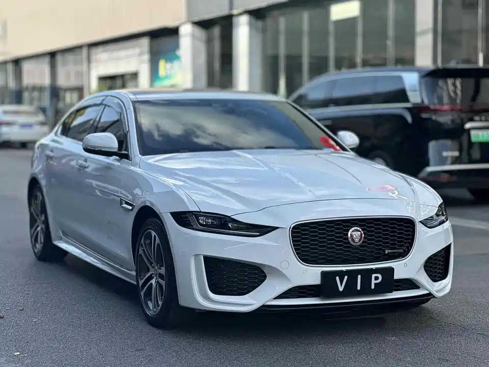 Jaguar XEL
