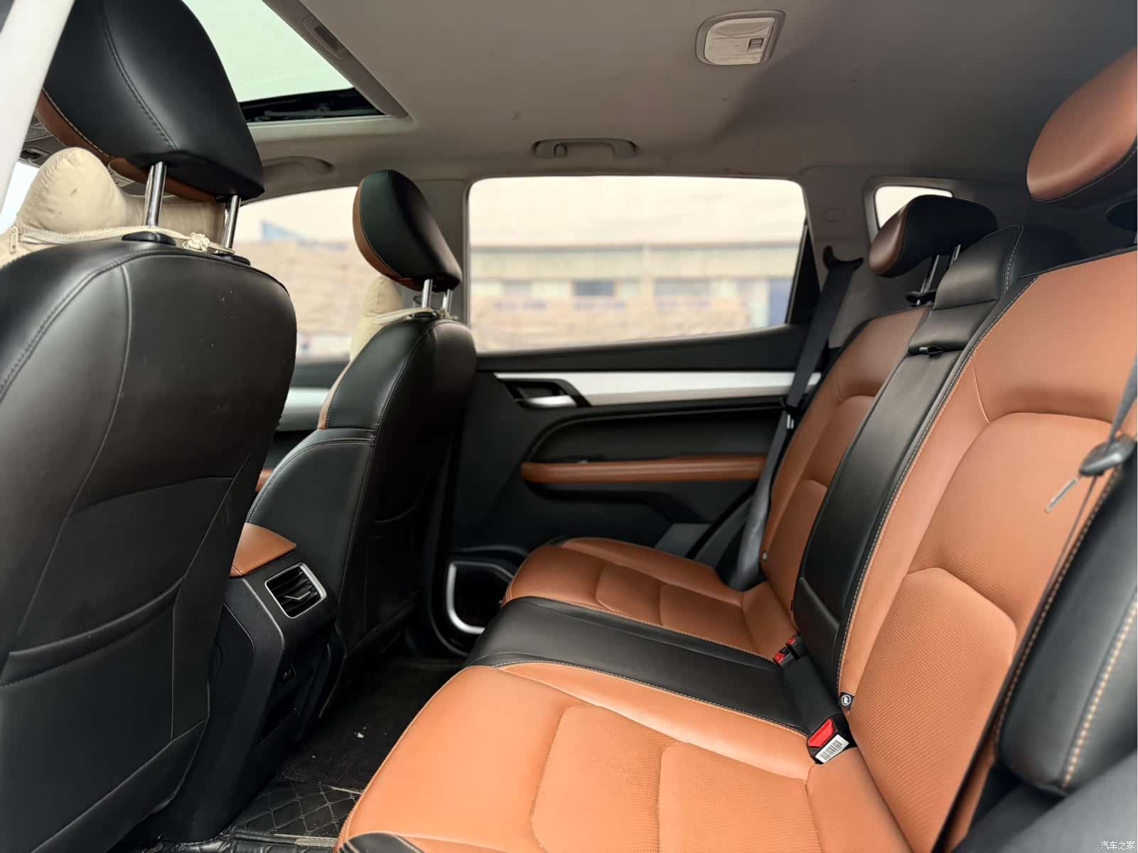 Geely X6, 2020 8