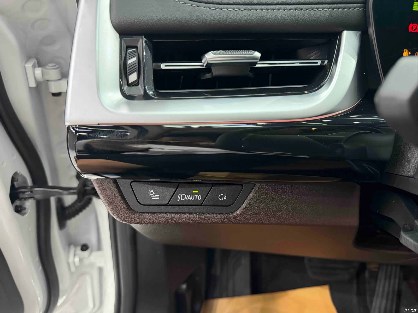 BMW X1, 2023 9
