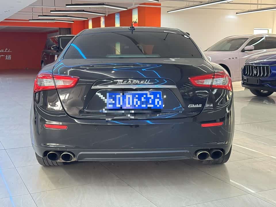 Maserati Ghibli Maserati Ghibli