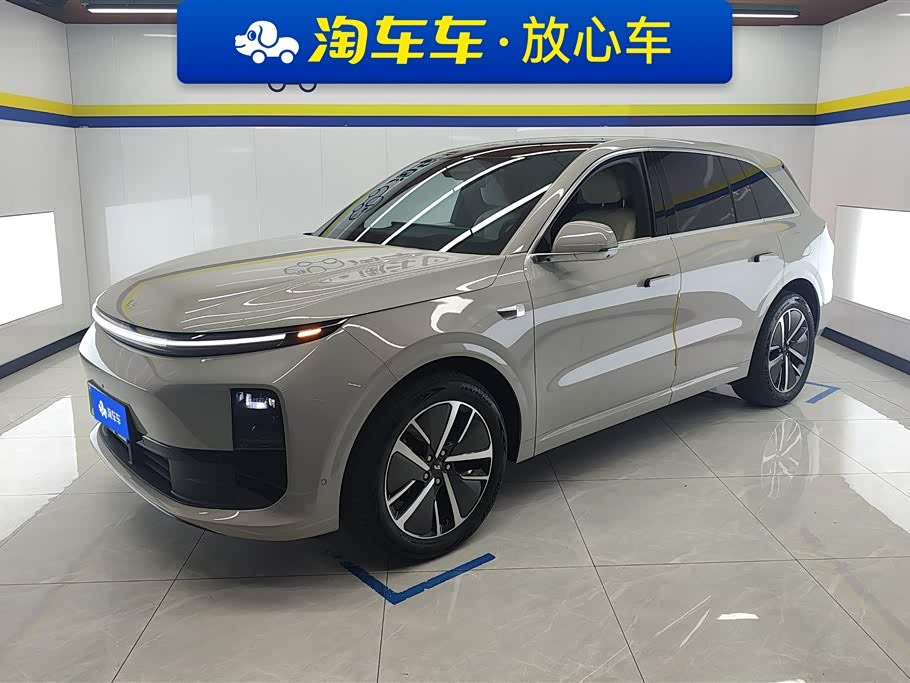 Li Auto L6