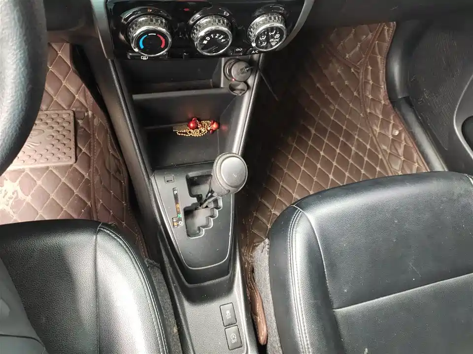 Toyota YARiS L Zhixuan