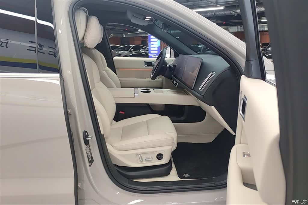 Li Auto L6, 2024 8