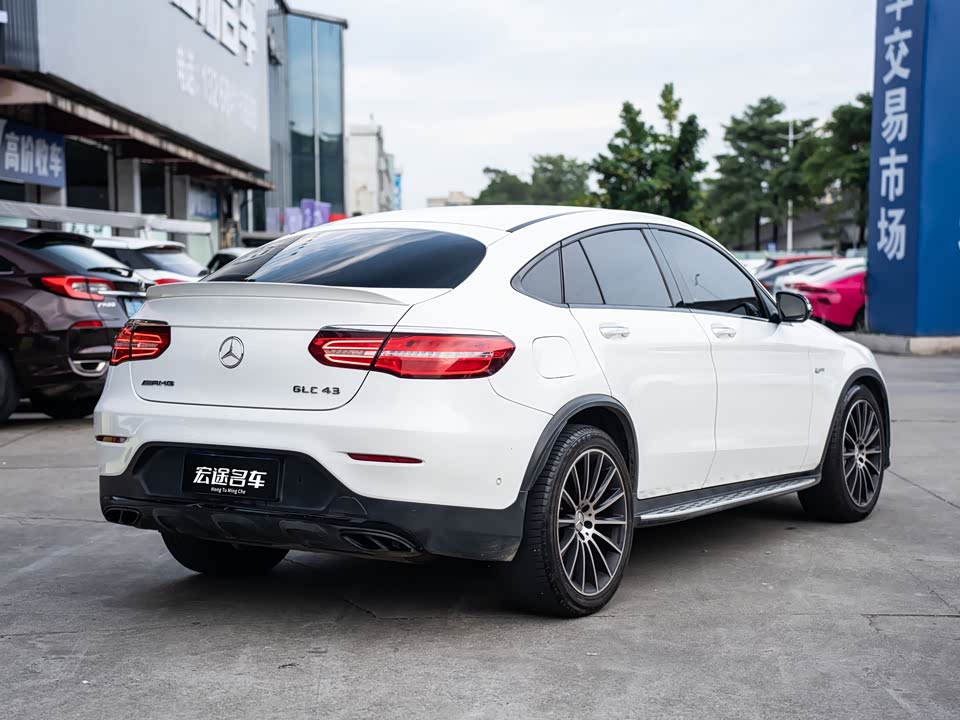 Mercedes-Benz GLC Coupe AMG