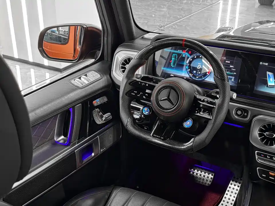 Mercedes-Benz G-class