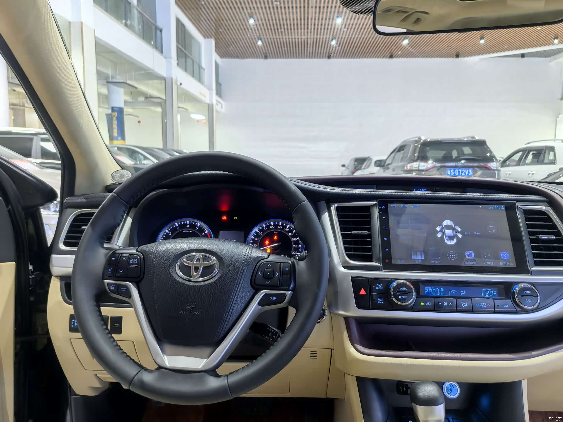 Toyota Highlander, 2017 16