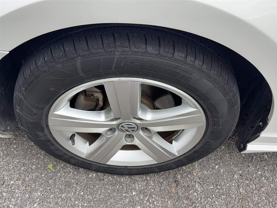 Volkswagen Lingdu